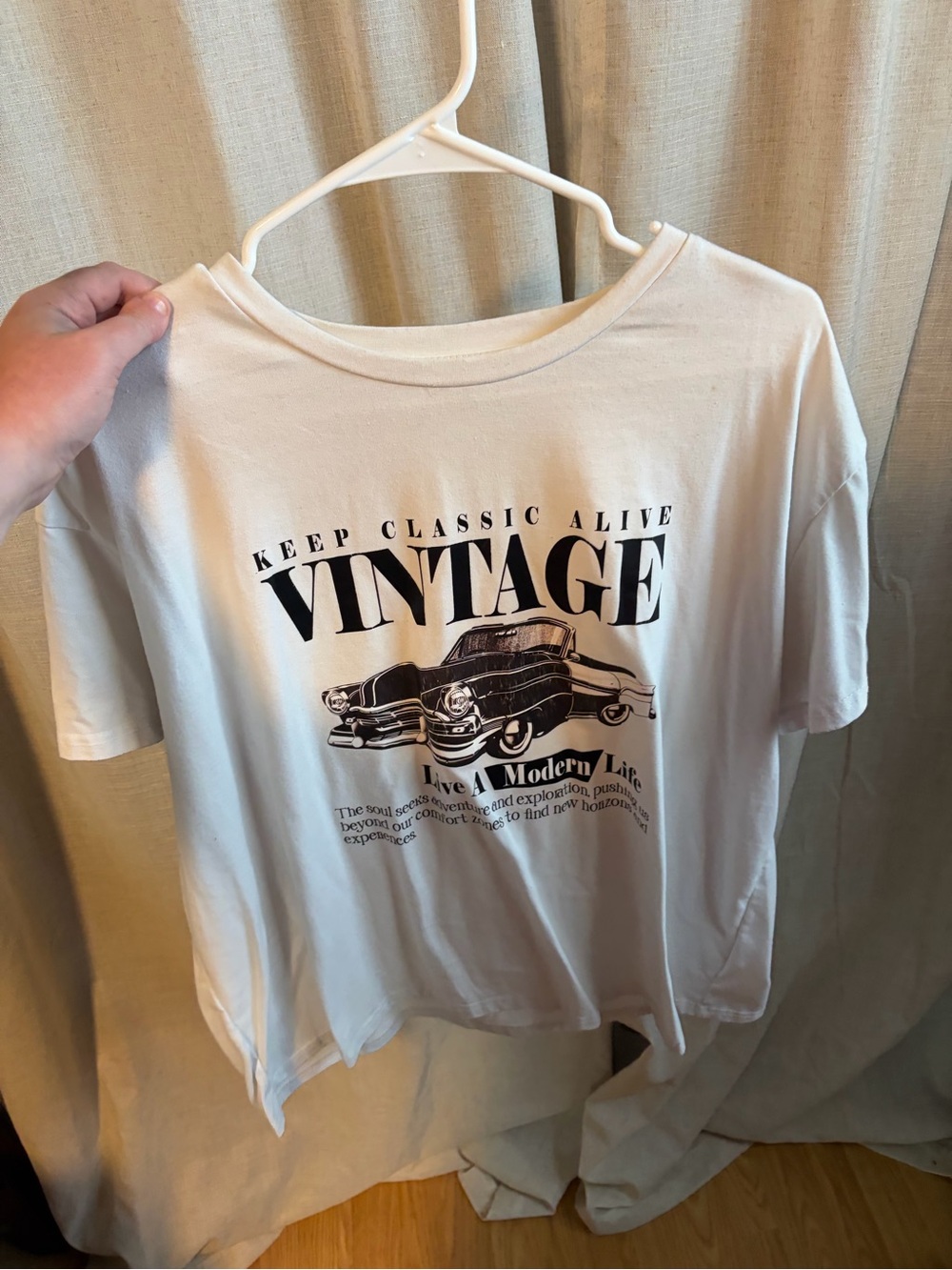 Vintage Graphic Short Sleeve Tee in Ivory